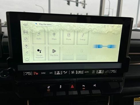 New 2025 GMC Hummer EV 3X w/ LPO, Dark Essentials Package image 16