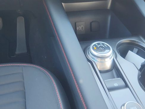 New 2026 Ford Explorer ST-Line image 18