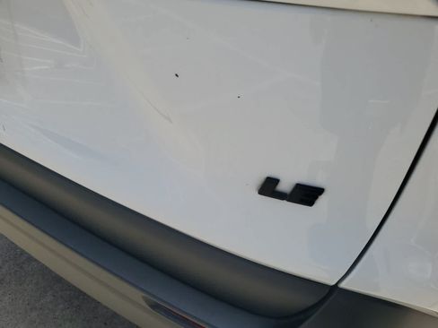 Used 2022 Toyota RAV4 LE FWD image 19
