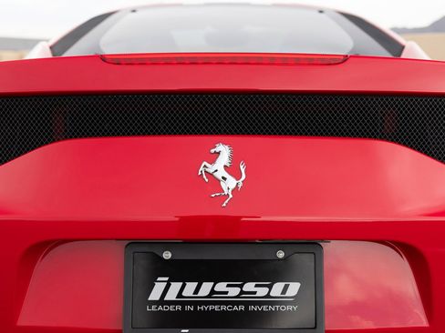 Used 2014 Ferrari 458 Speciale Coupe RWD image 27