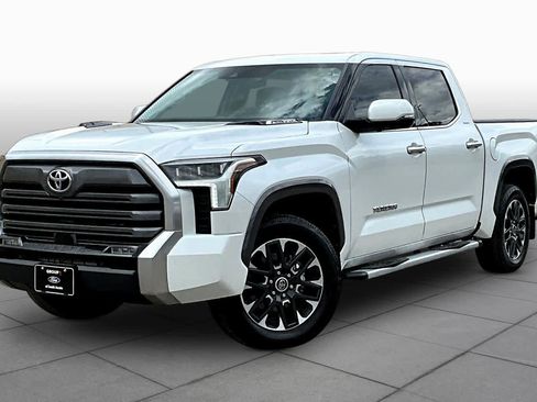 Used 2023 Toyota Tundra Limited AWD/4WD image 38