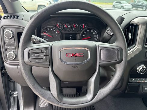 New 2026 GMC Sierra 1500 Pro AWD/4WD image 16