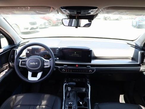 New 2025 Kia Sorento S w/ Panoramic Sunroof Package image 13
