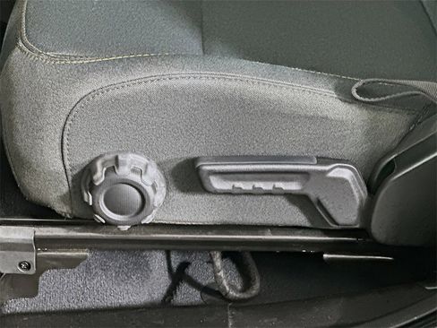 Used 2024 Jeep Wrangler Sport S image 22