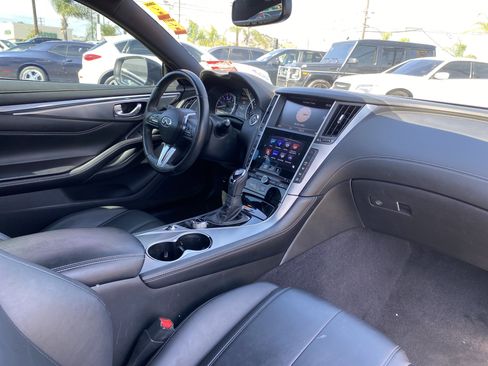 Used 2018 INFINITI Q60 3.0t Luxe image 20