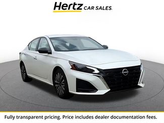 Used 2025 Nissan Altima 2.5 SV FWD video 1