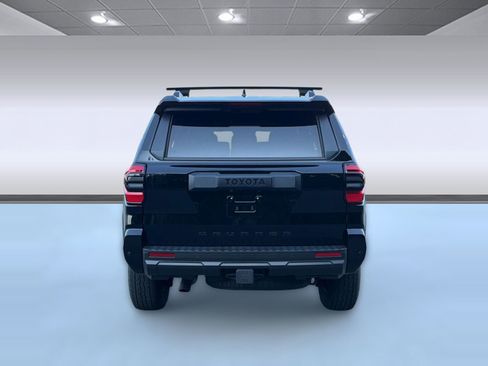 Used 2025 Toyota 4Runner TRD Off-Road Premium w/ Tow Technology Package AWD/4WD image 10