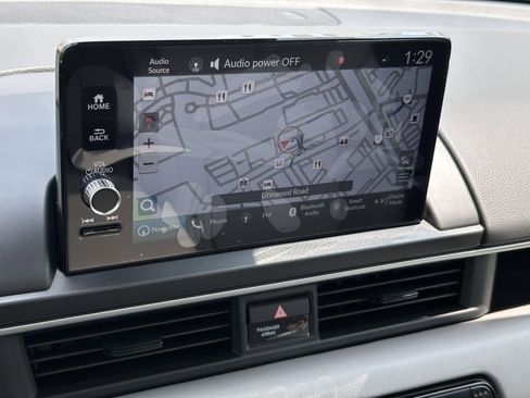 New 2025 Honda Pilot Touring image 27