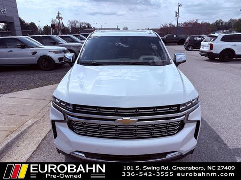 Used 2021 Chevrolet Tahoe Premier w/ Premium Package image 27