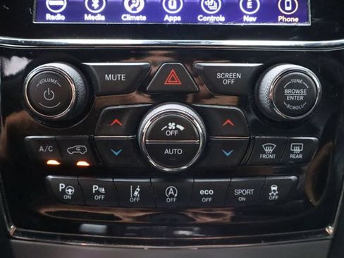 Used 2019 Jeep Grand Cherokee High Altitude AWD/4WD image 19