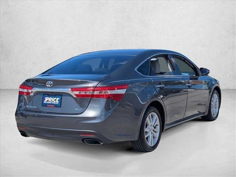 Used 2014 Toyota Avalon XLE image 5