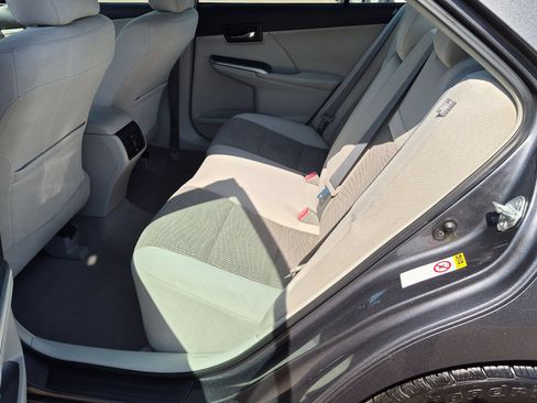 Used 2012 Toyota Camry XLE w/ Convenience Pkg FWD image 26