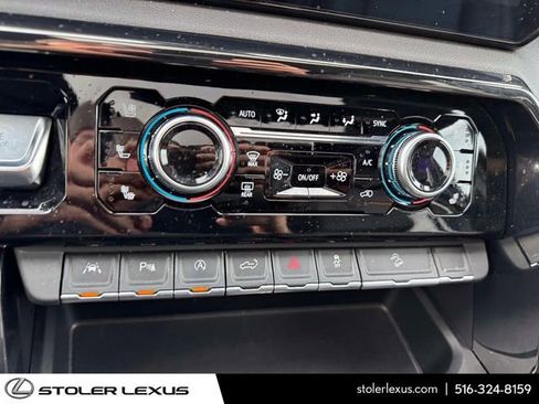 Used 2023 GMC Sierra 1500 AT4 w/ AT4 Preferred Package image 29