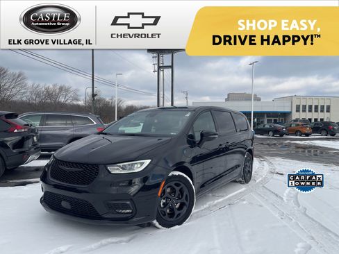 Used 2022 Chrysler Pacifica Touring-L w/ S Appearance Package image 1