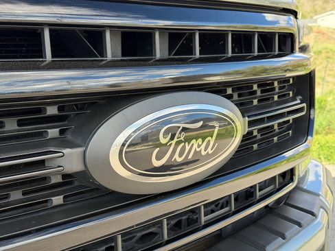 Used 2020 Ford F350 Lariat AWD/4WD image 18