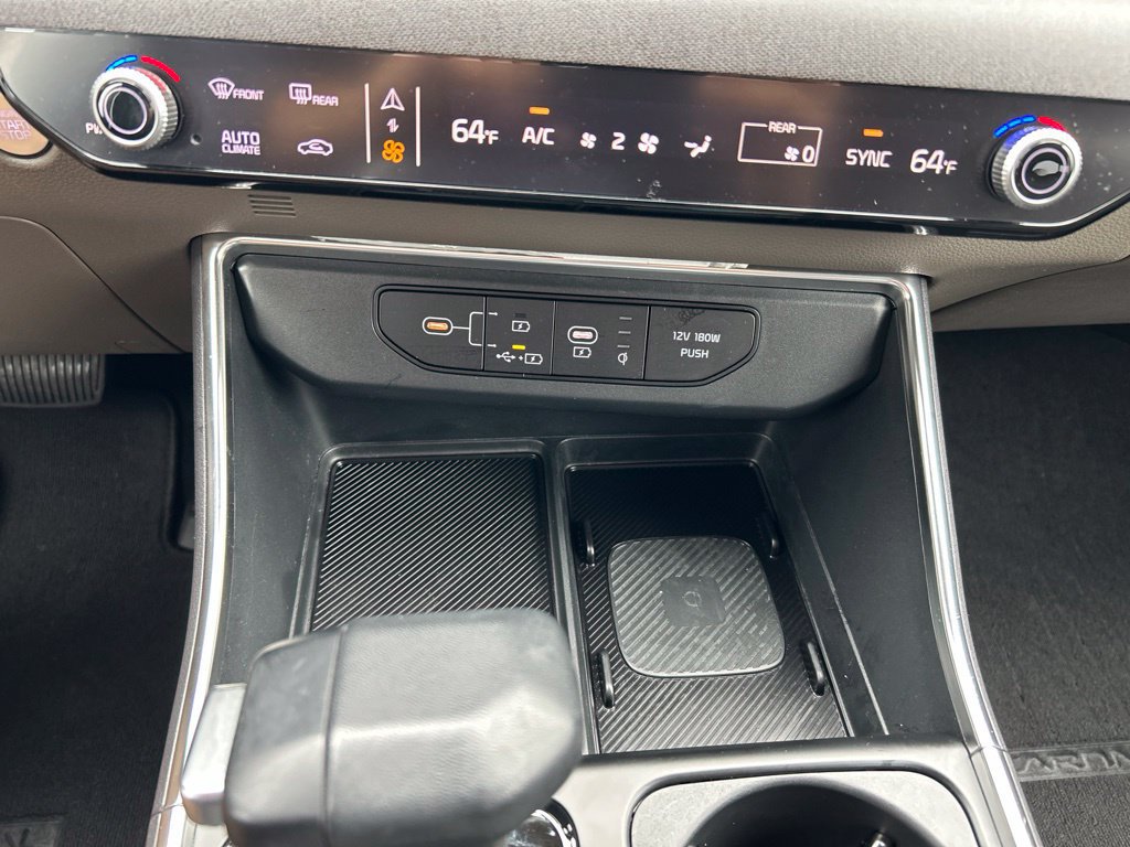 Used 2026 Kia Carnival EX FWD image 18