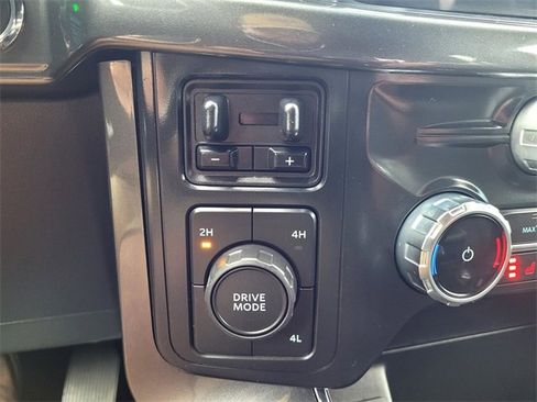 Certified 2022 Ford F150 XLT w/ Equipment Group 302A High image 19