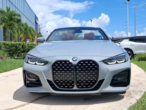 Used 2024 BMW 430i Convertible w/ M Sport Package RWD image 2