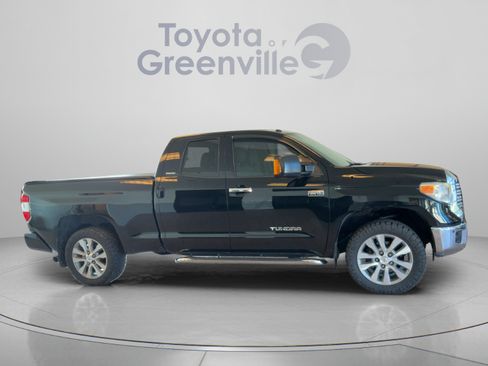 Used 2017 Toyota Tundra Limited w/ Limited Premium Package AWD/4WD image 7