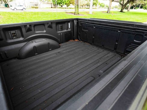 Used 2025 Ford F150 Raptor image 19