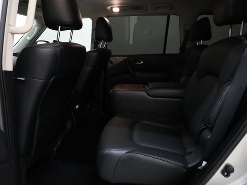 Used 2024 Nissan Armada SL w/ Captain's Chairs Package RWD image 89