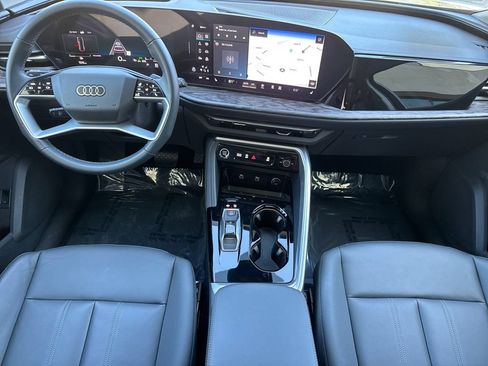 Certified 2025 Audi Q5 Premium w/ Premium Plus AWD/4WD image 20