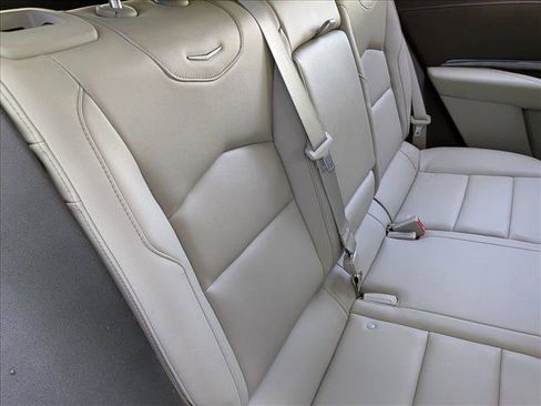 Used 2019 Cadillac XT4 Luxury image 14