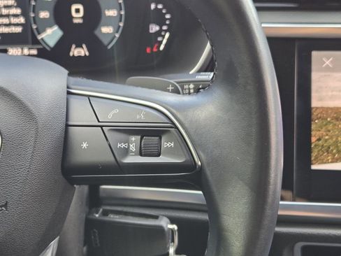 Certified 2023 Audi Q3 2.0T Premium w/ 19" Wheel Package image 35