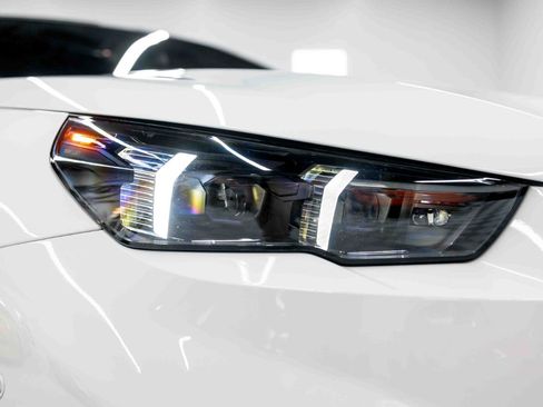 Used 2025 BMW M5 w/ Carbon Package AWD/4WD image 16