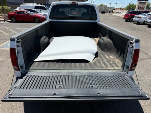 Used 2002 Ford F350 2WD Crew Cab DRW Super Duty image 34