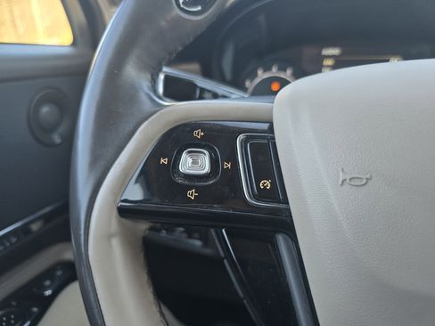 Used 2020 Lincoln Corsair Reserve w/ Elements Package AWD/4WD image 20