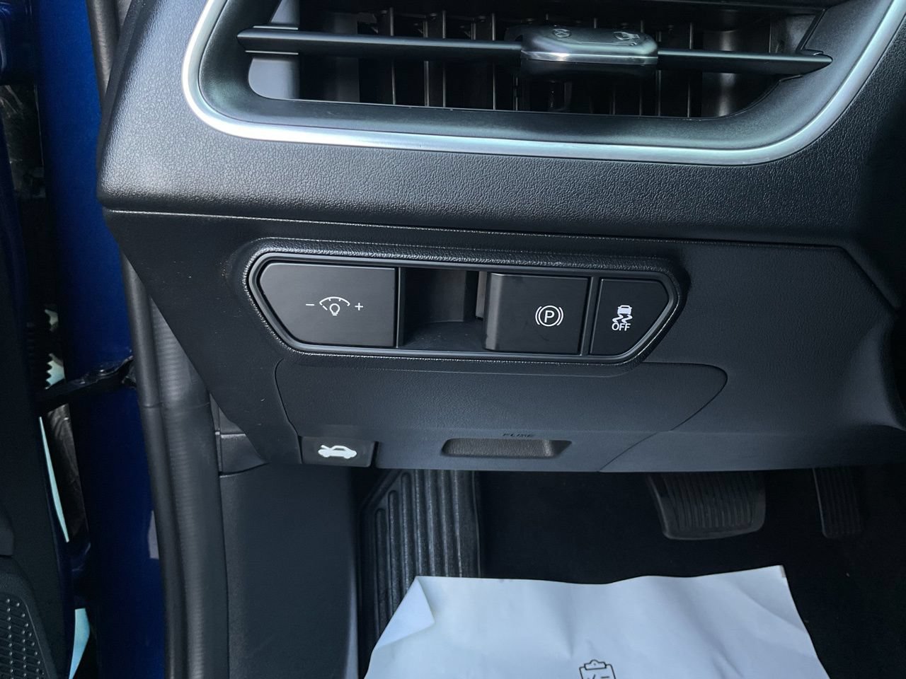 Used 2025 Kia K4 FWD image 21