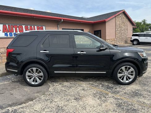 Used 2018 Ford Explorer Limited AWD/4WD image 6