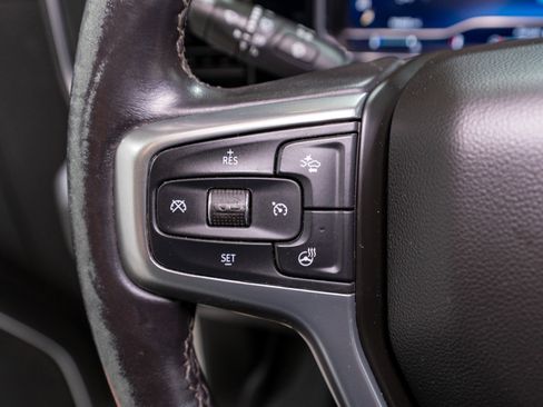 Used 2022 Chevrolet Silverado 1500 LT w/ Z71 Off-Road Package image 25