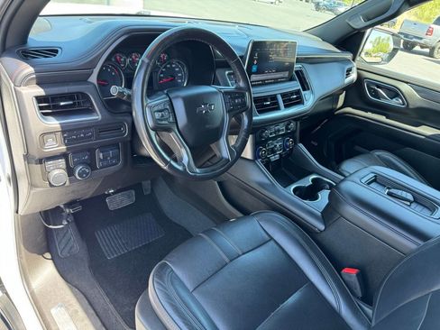 Used 2021 Chevrolet Suburban RST w/ Luxury Package AWD/4WD image 13