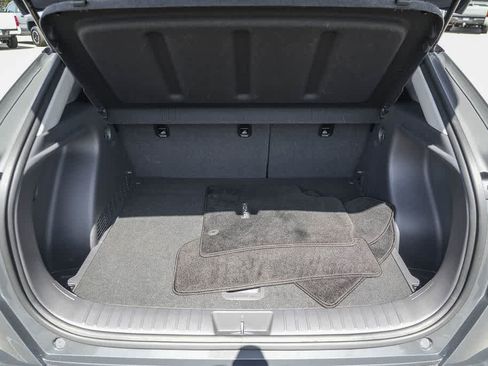 Used 2024 Hyundai Kona SEL FWD image 25
