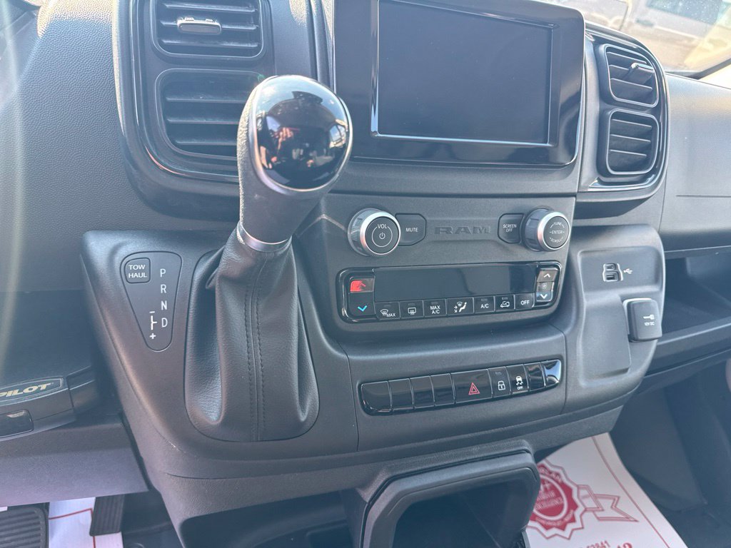 Used 2023 RAM ProMaster 2500 w/ Convenience Group FWD image 22