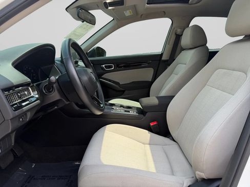 Used 2024 Honda Civic EX image 16