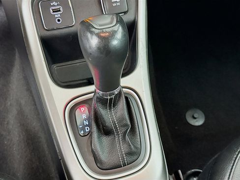 Used 2021 Jeep Compass Latitude image 19