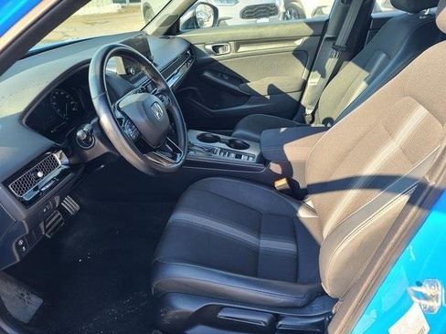 Used 2023 Honda Civic Sport image 7