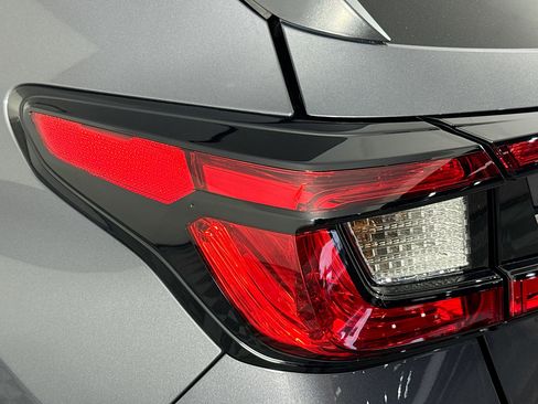 Used 2024 Subaru Crosstrek 2.5i Limited w/ Crosstrek Mirror Package image 35