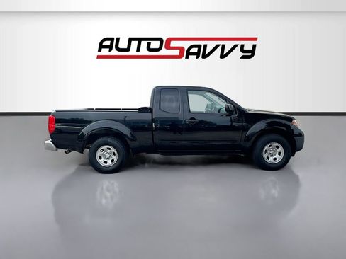 Used 2013 Nissan Frontier S RWD image 8