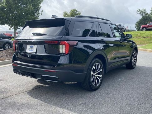 Certified 2025 Ford Explorer ST-Line w/ Premium Package RWD image 3