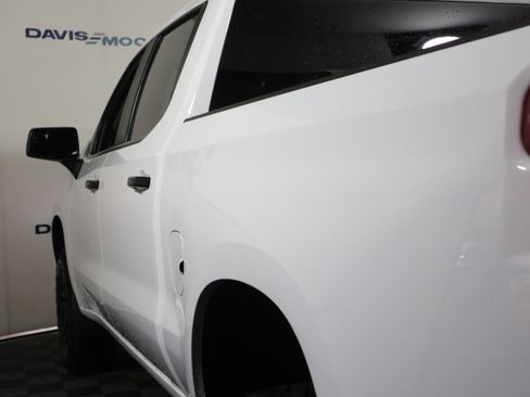 Used 2023 Chevrolet Silverado 1500 LT Trail Boss w/ Protection Package image 11