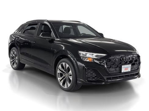 Used 2025 Audi Q8 Premium Plus image 7