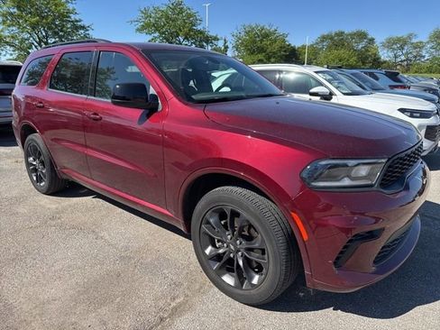 Used 2023 Dodge Durango GT w/ Blacktop Package AWD/4WD image 9
