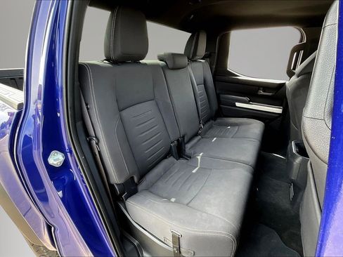 Used 2024 Toyota Tacoma TRD Off-Road image 26