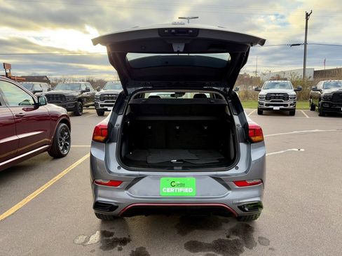 Used 2022 Buick Encore GX Select w/ Sport Touring Package image 6