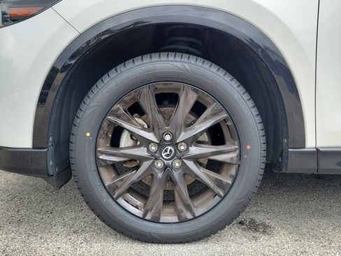 Used 2024 MAZDA CX-5 Carbon Edition AWD/4WD image 9
