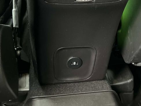 Used 2023 Ford Escape Active image 16